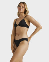 Sol Searcher Reese Underwire Bikini Top