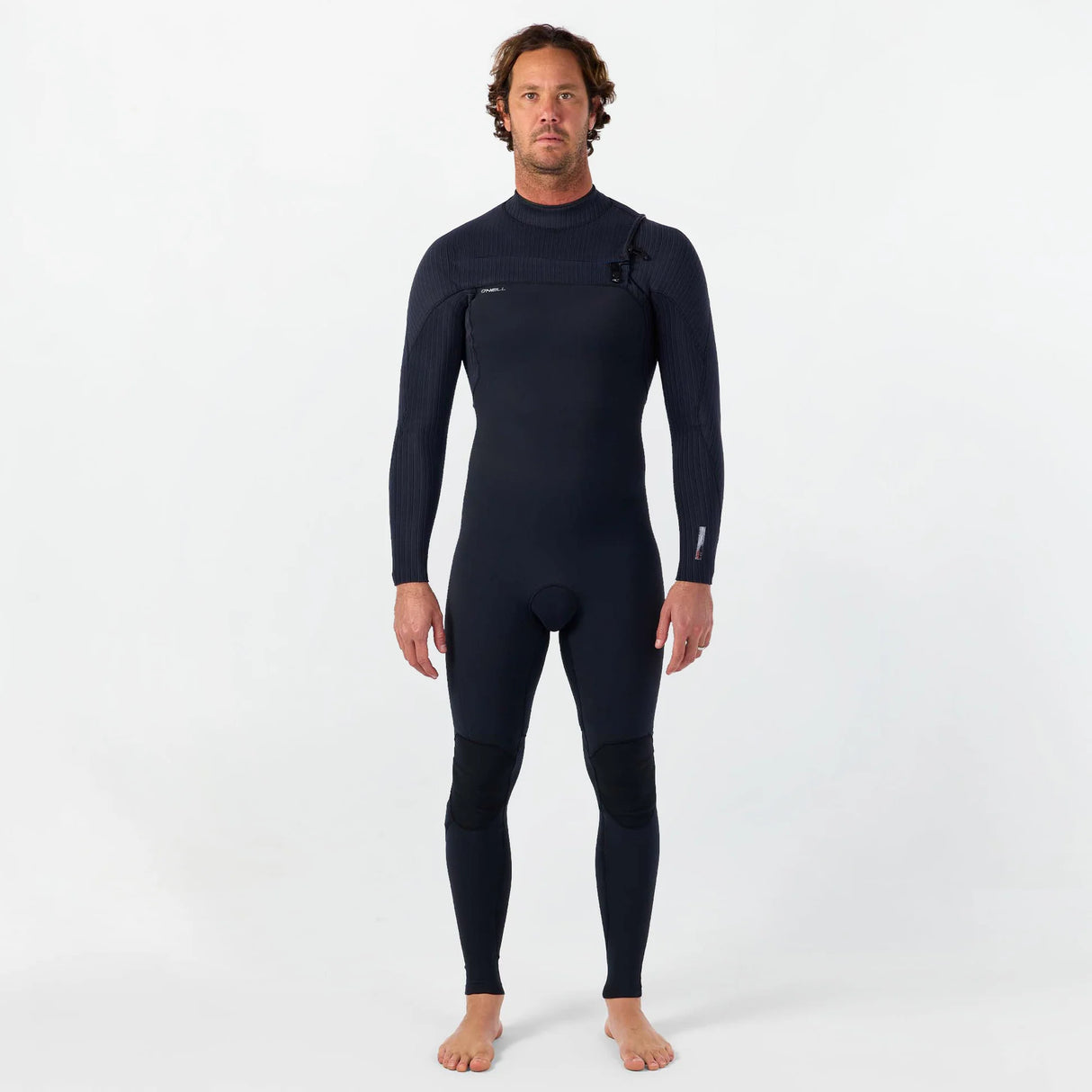 hyperfreak-3-2-steamer-chest-zip-wetsuit-black-jordy_5343oa2-a00_01s - Beachin Surf