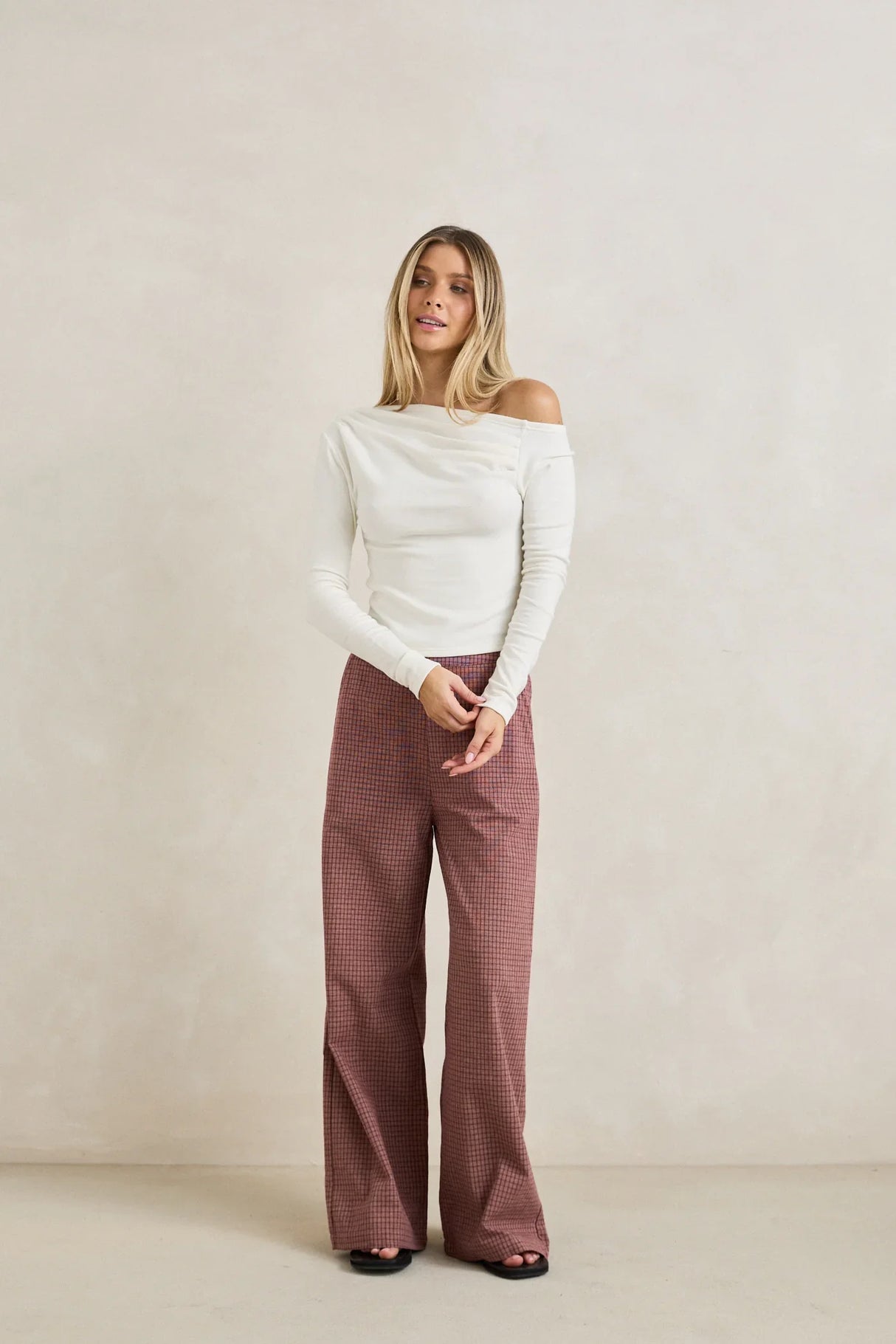 juno-long-sleeve-top-wht-CD25W-FT92-WHT-4_1 - Beachin Surf