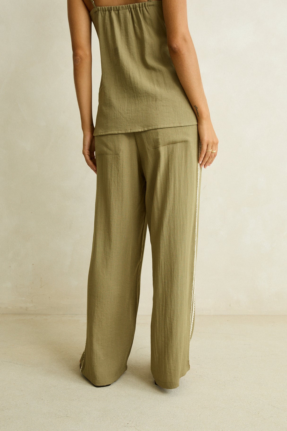 Linen Lace Trackpant