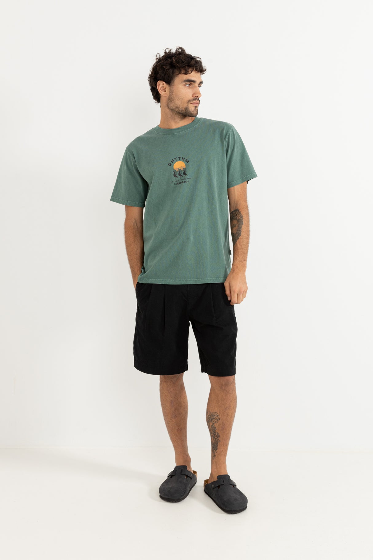 Natural Vibrations Vintage Ss T-Shirt - Beachin Surf