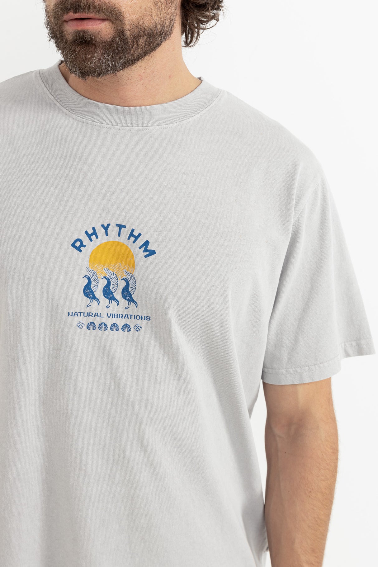 Natural Vibrations Vintage Ss T-Shirt - Beachin Surf