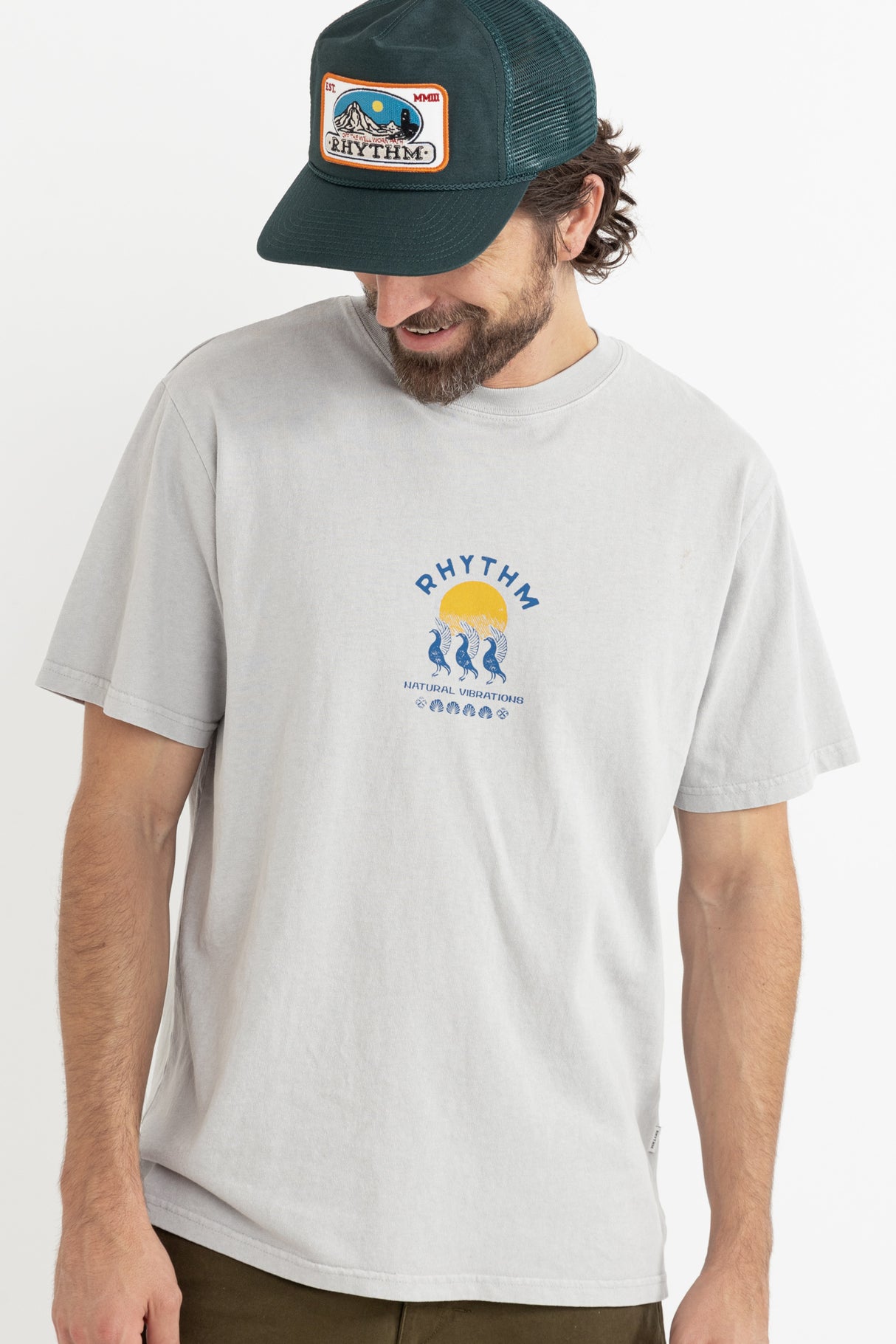 Natural Vibrations Vintage Ss T-Shirt - Beachin Surf