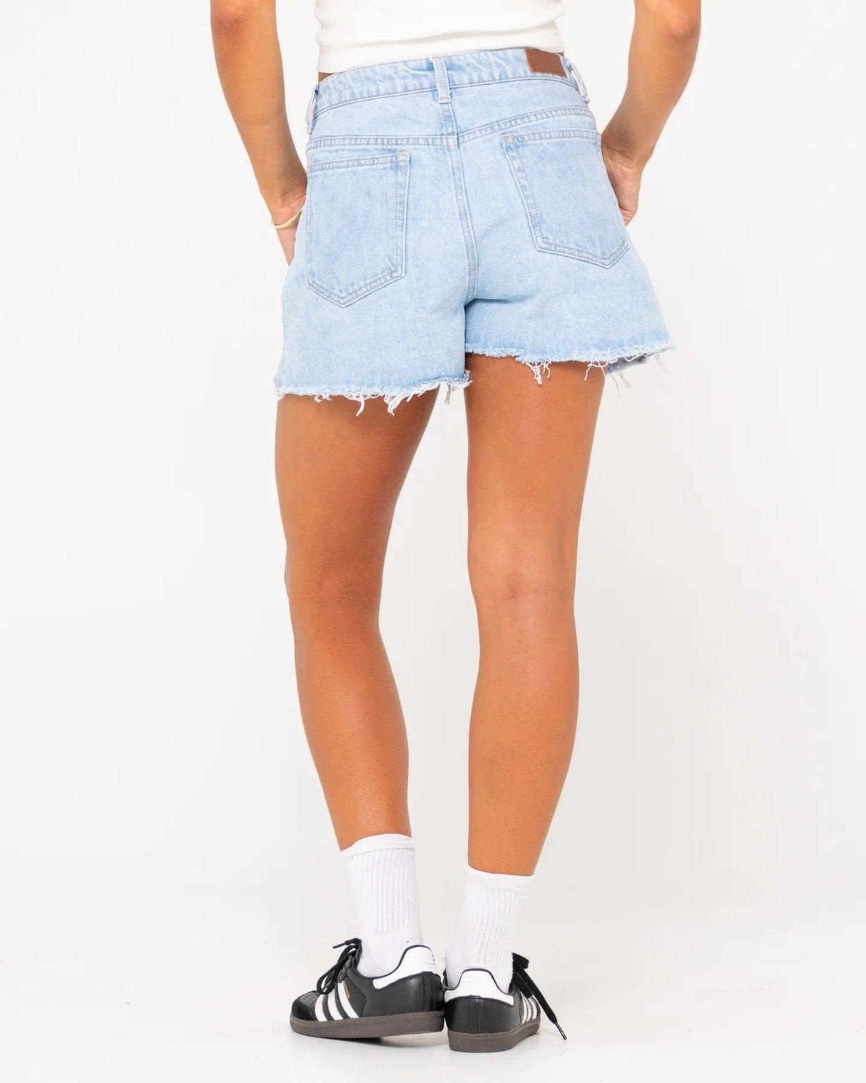 Penny Kick Flare Denim Short - Beachin Surf