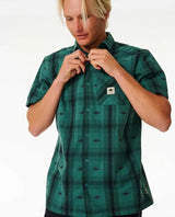 Quality Surf Products Short Sleeve Shirt - Beachin Surf