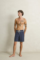 Scalloped Stretch Trunk