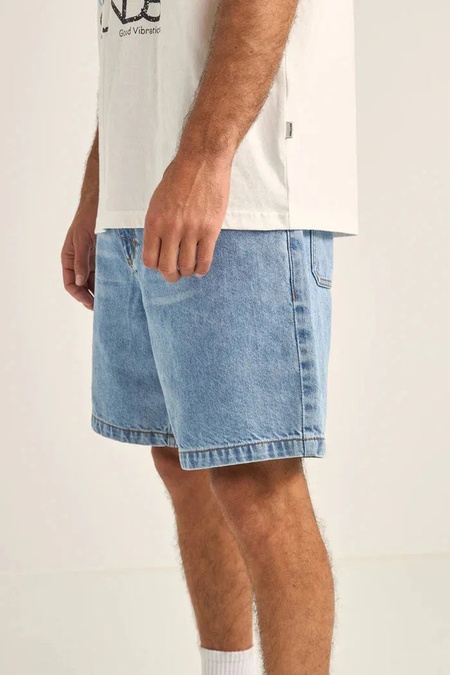 Subtle Distress Short - Beachin Surf