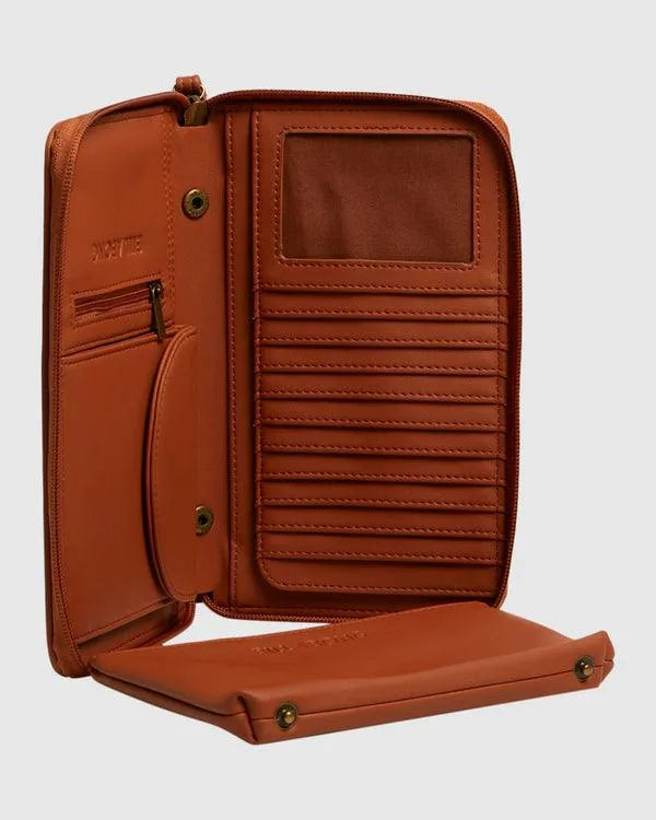 Teja Travel Wallet - Beachin Surf