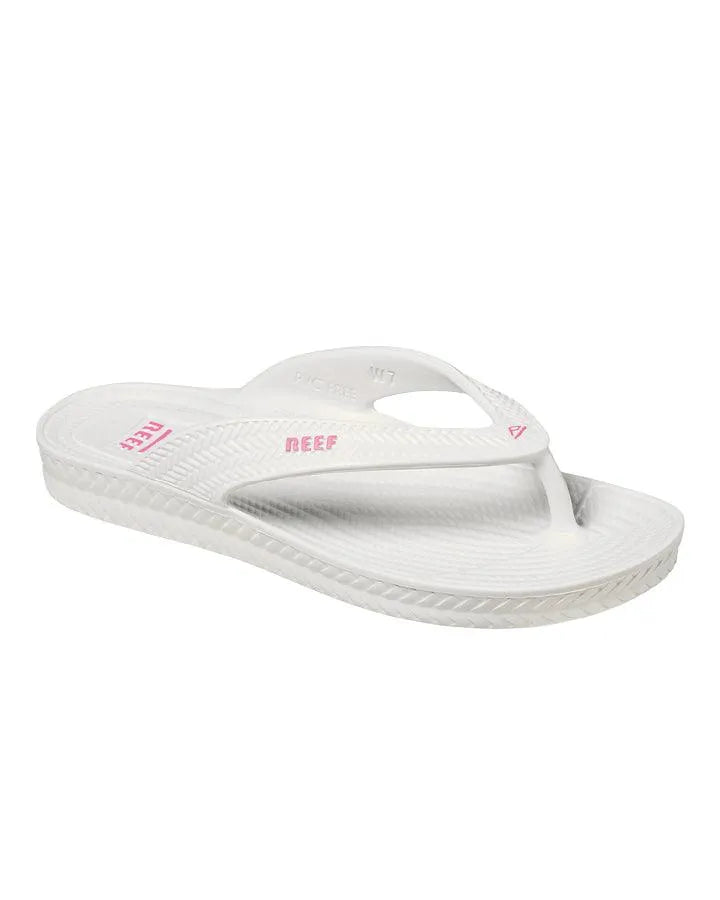 Water Court - Beachin Surf