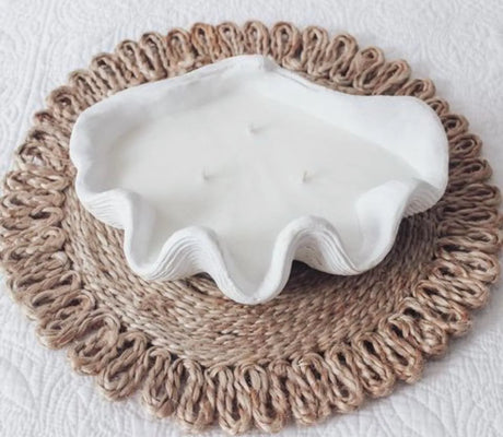 Wynter & Co Clam Shells Candle - Beachin Surf