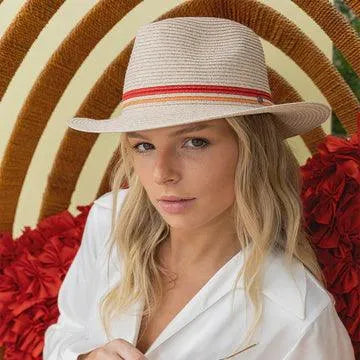 Erika Fedora - Beachin Surf